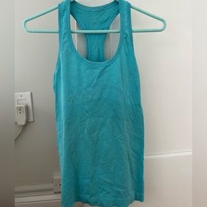 Lululemon unworn Run Swiftly Tank in Blue - size 6